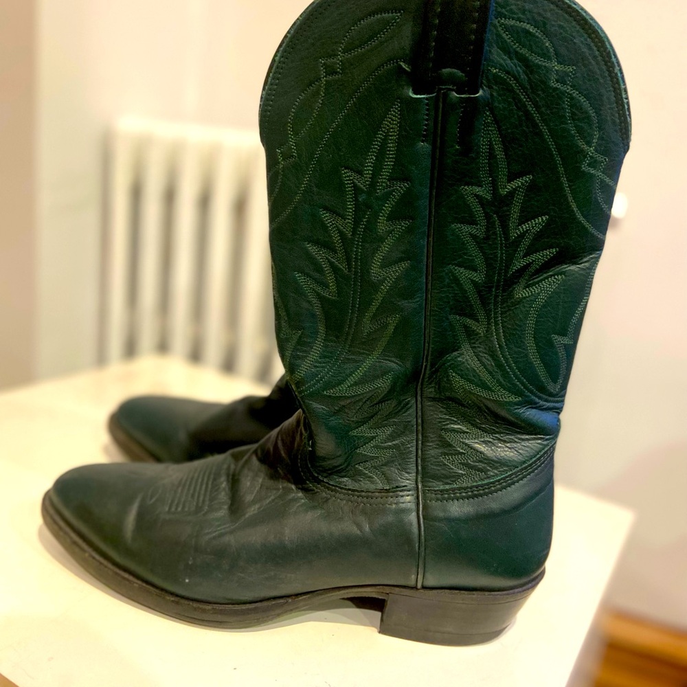 Dark green leather vintage Nocona cowboy boots